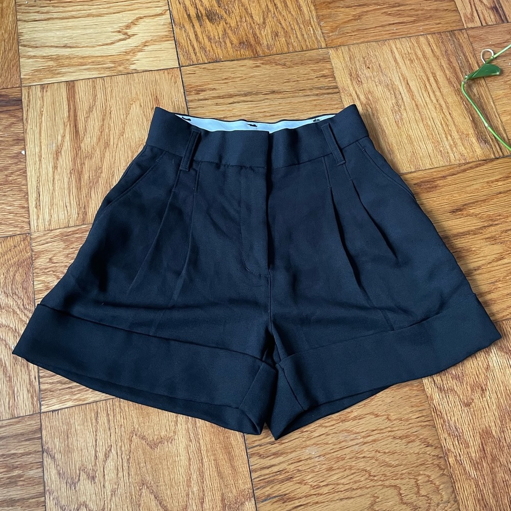 Aritzia Wilfred Labyrinth Shorts